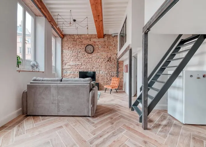 Le Pouteau Authentic Charm 2-Bedroom Apartment In Croix Rousse