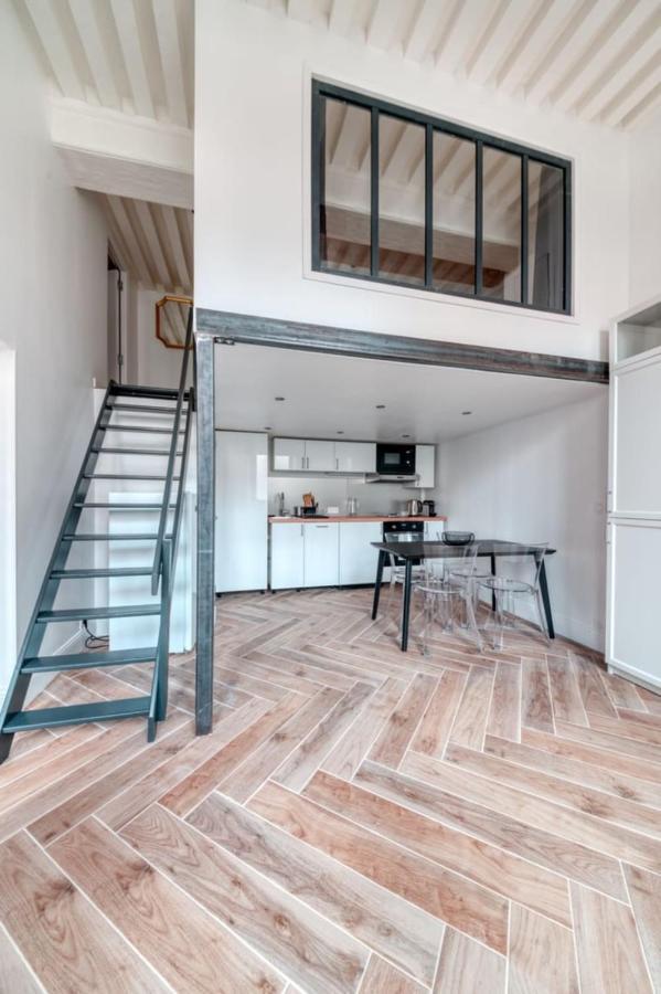 Le Pouteau Authentic Charm 2-bedroom In Croix Rousse Apartment