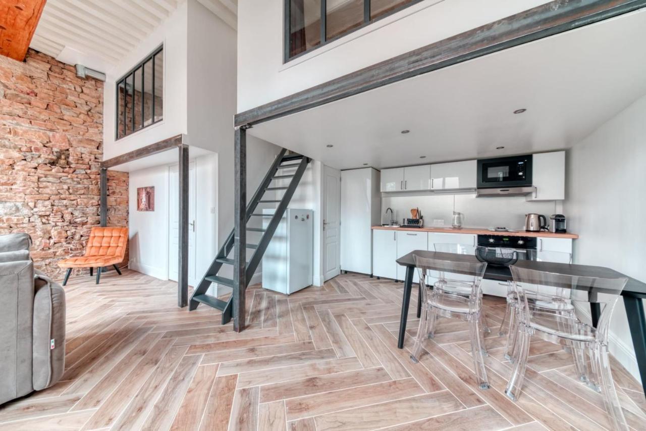 Apartment Le Pouteau Authentic Charm 2-bedroom In Croix Rousse Lyon
